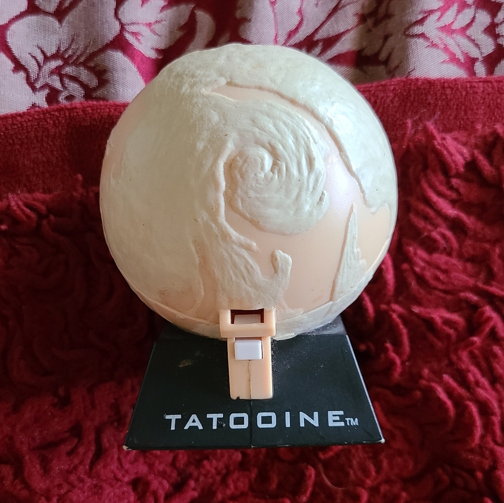 Vintage "Star Wars" Tatooine Toy 1990s